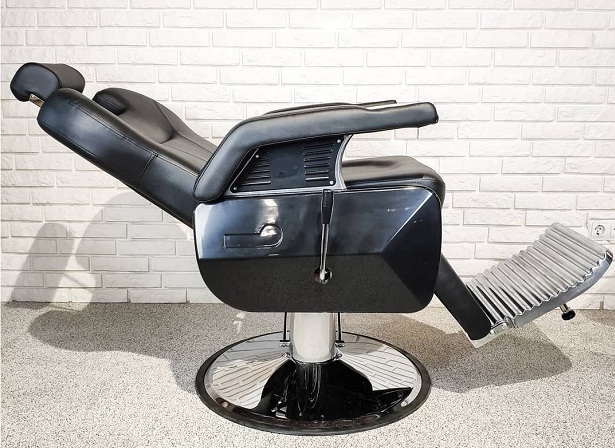 Мужское парикмахерское кресло Сатурн от интернет-магазина Salon Market по выгодным ценам